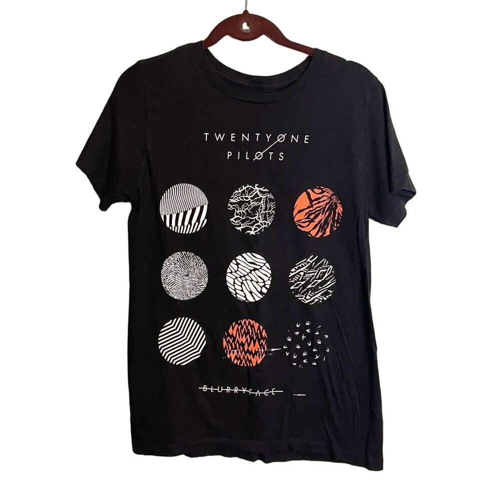 Twenty One Pilots Band Tour Men's Black Blurry Face Graphic T-Shirt Medium